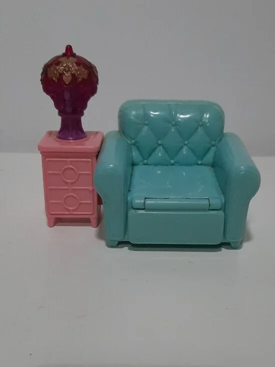 Fisher-Price Loving Family Dollhouse Blue Recliner Lamp Table Y7368 2012
