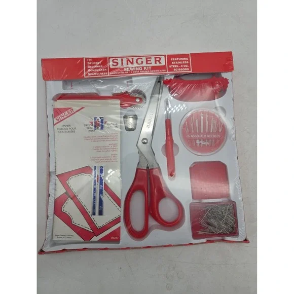 Vintage Singer Sewing Kit 05577 11 Most Needed Aids NEW OLD STOCK SEALED