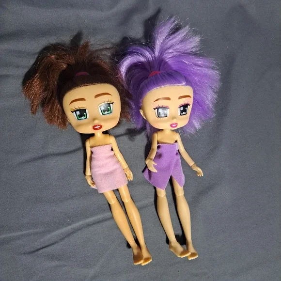 Jay@Play Lot of 2‎ Boxy Girls Fashion Dolls Brunette and Purple Hair Willow 8