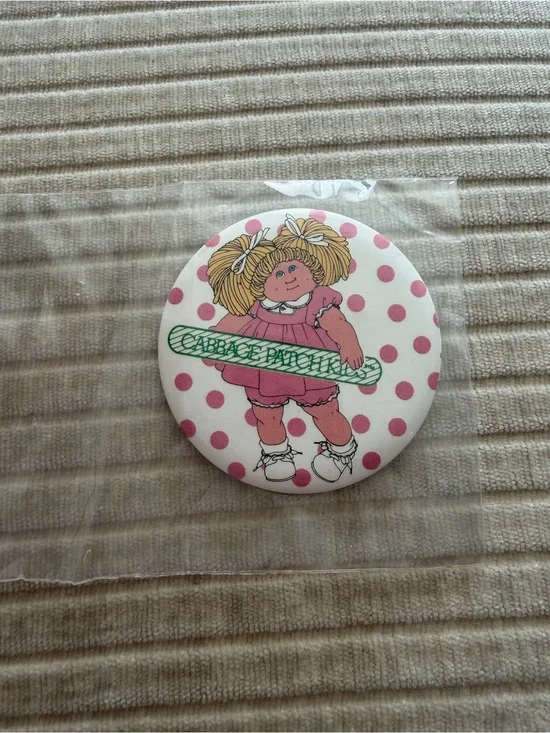 Cabbage Patch Kids Pin Button Vintage Collectible