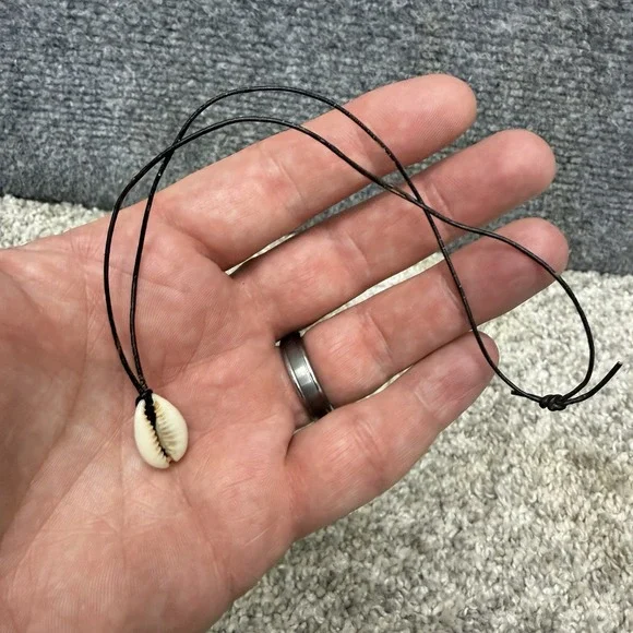 Pleasant Company American Girl Addy's Meet Faux Cowrie Shell Necklace Only