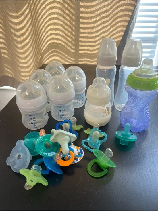 Mixed Baby Bottles and Pacifiers Set - Clear, White, Green, Blue