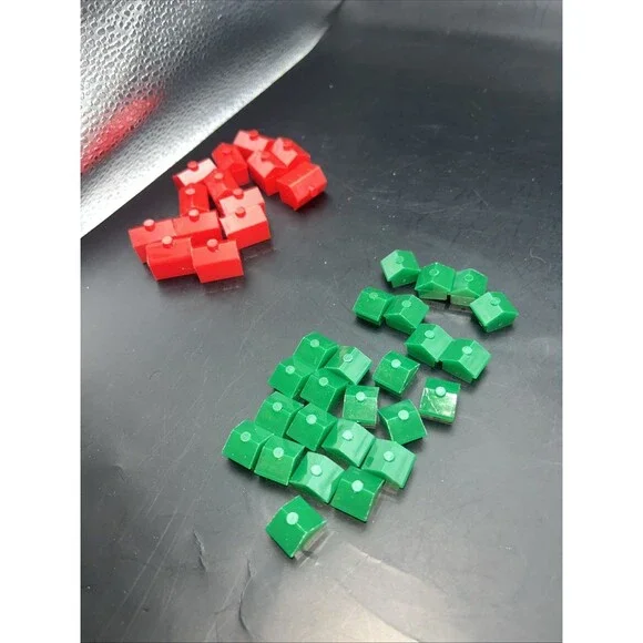 Vintage Monopoly 1961 Plastic 14 Hotels 25 Houses Only- 39 Authentic Rep Pieces