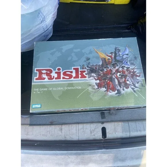 Risk Board Game 2003- The Game Of Global Domination Parker Brothers New Open