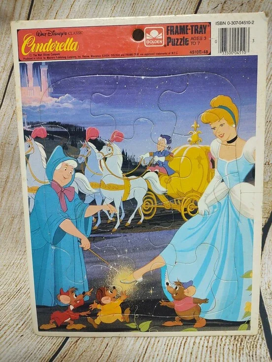 Vintage Walt Disney Classic Cinderella Golden Frame Tray Puzzle