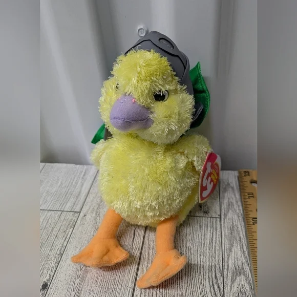 Ty Emma Stuffed Animal Yellow Duck with Green Cape