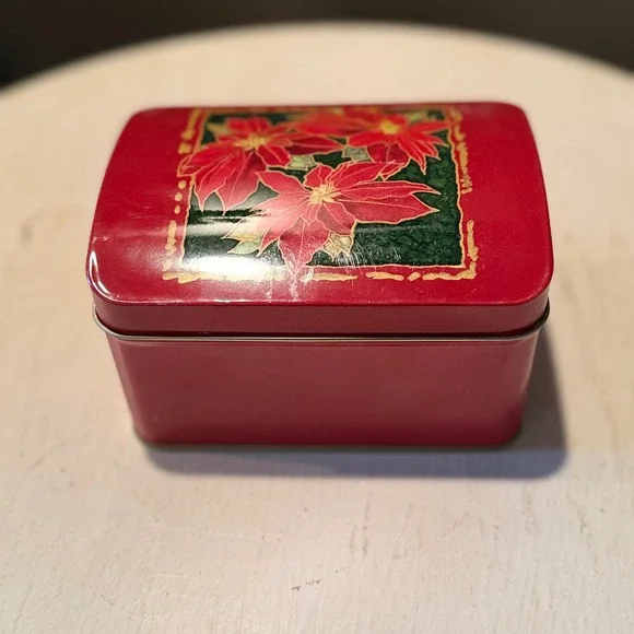 Red Tin Box Poinsettia Flowers Holiday Christmas‎ Storage Keepsake