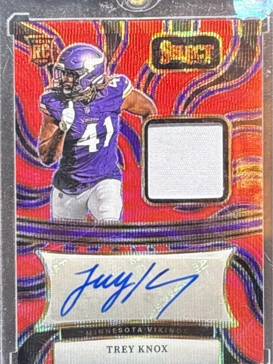 Panini  Trey Knox Autograph Memorabilia Jersey Rookie Football Trading Card