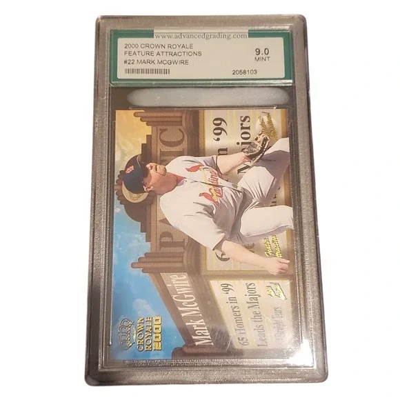 Mark McGwire #22 2000 Crown Royale Feature‎ Attractions 9.0 MINT St Louis