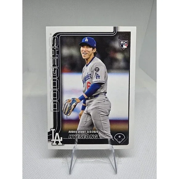 Hyeseong Kim #US312 [Rookie] 2025 Topps Update LA Dodgers
