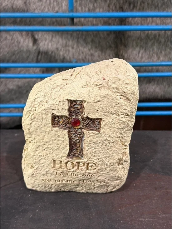 Hope Inspirational Garden Sign with Cross and Red Jewel Accent