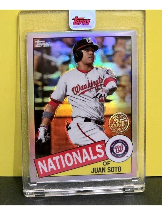 JUAN SOTO 2020 Topps Chrome REFRACTOR 85’ 35th Anniversary Encased Sealed