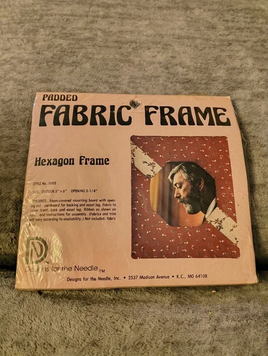 Vintage Padded Fabric Frame Hexagon - Pink