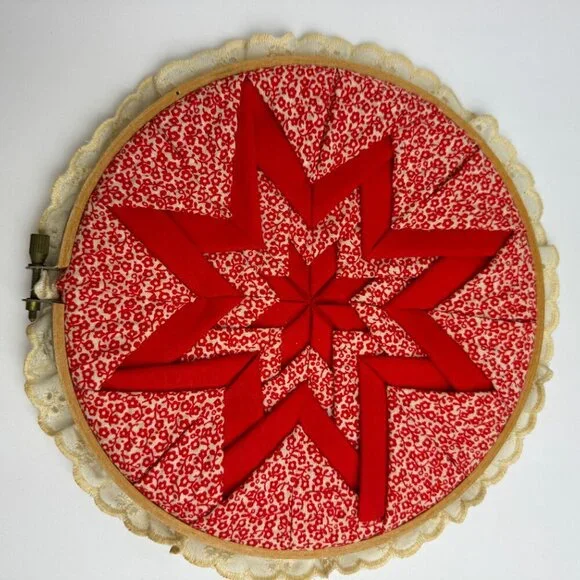 Vintage Red Folded Star Quilted Design Embroidery Hoop Wall ART Country Rustic
