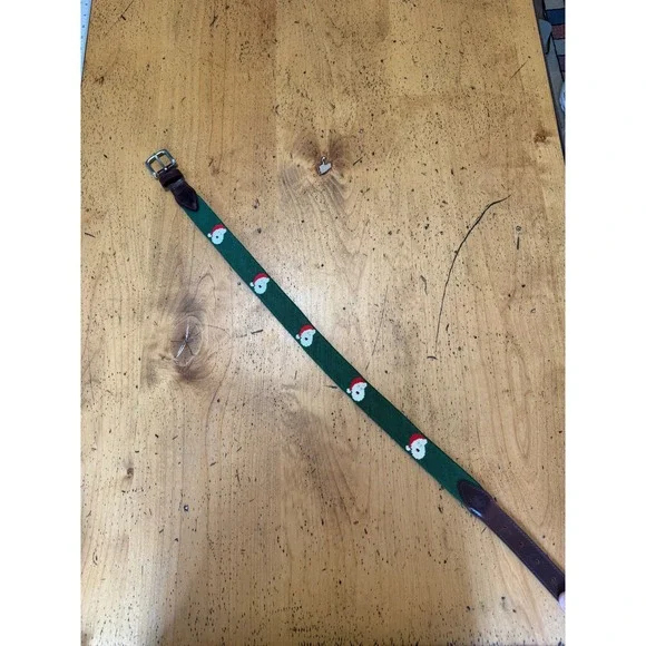 Good Threads Needlepoint 30 Santa Claus Green Leather Trim Christmas Belt