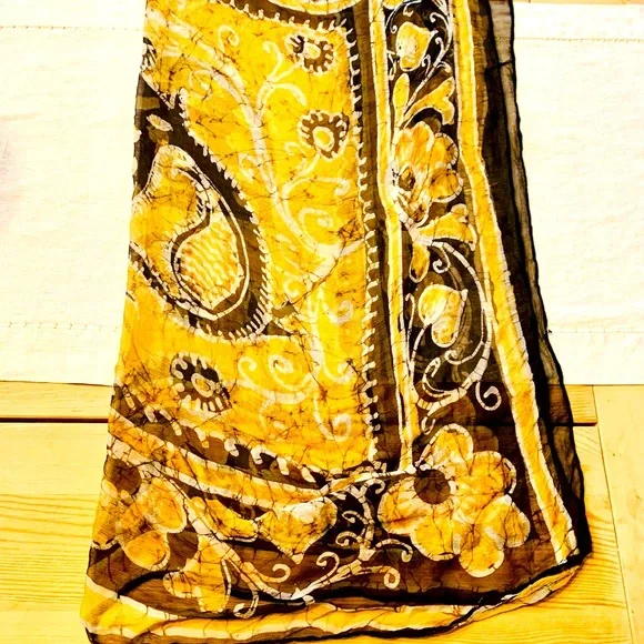 Square handkerchief style scarf yellow and black floral thin