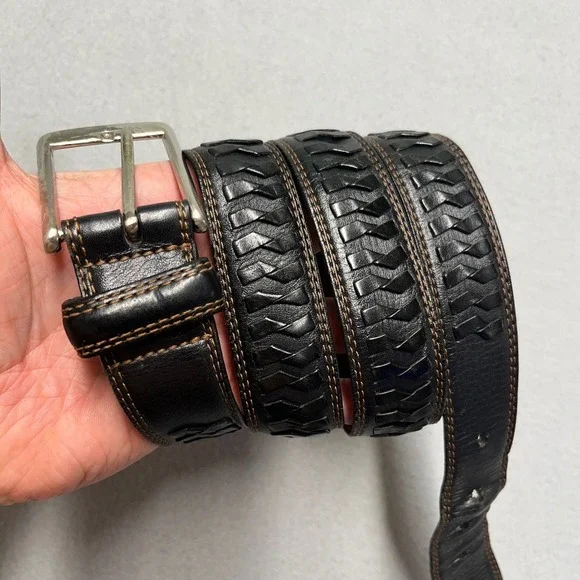Cole Haan Mens Black Leather Textured‎ Woven Belt Silver Buckle Size 34 A09631
