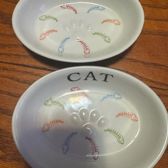 Stoneware Fido's Diner Cat Food Bowl - Coastline Imports