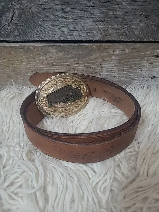 Semi Truck Trucker Gold Buckle Genuine Full Grain Cowhide Bridle Leather Belt