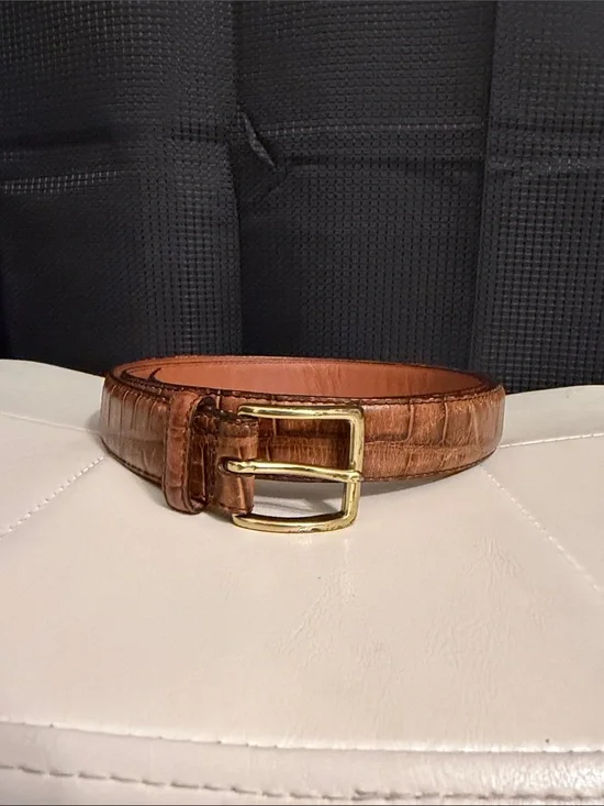 Men's Brown Croc Embossed Italian Leather Belt with Gold Buckle Very Good Sz 44