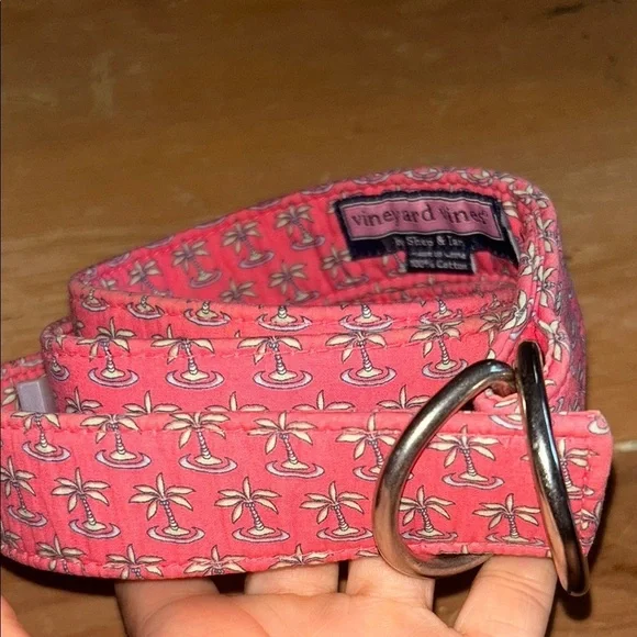 Vineyard Vines Pink Palm Tree Belt