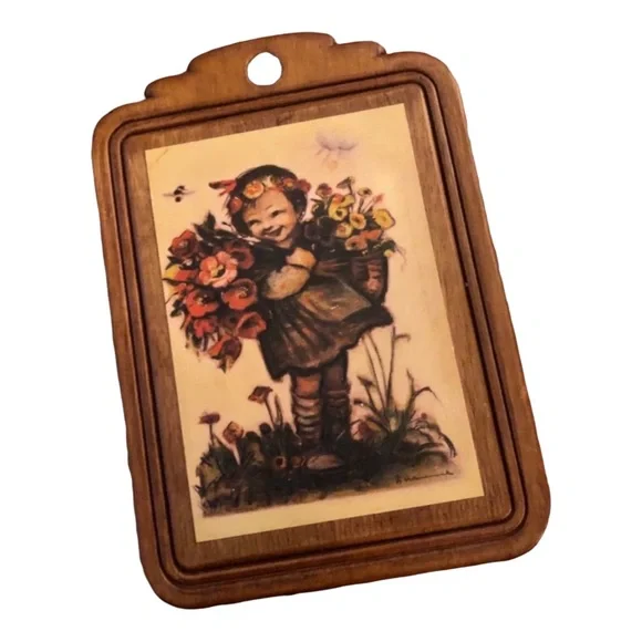 1970’s Evan’s Wooden Hobo Flower Girl Wall Art, Made‎ in the USA