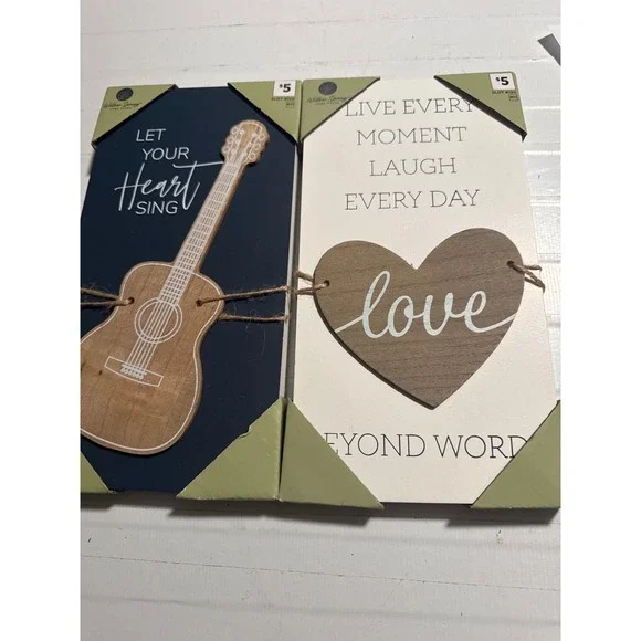 Willow Spring Wall Plaque‎ Set Unisex OS Navy White New Music Heart Decor 2pc