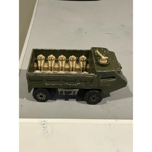 matchbox personnel carrier‎ Made In England