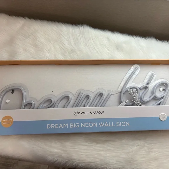 Anthropologie White Dream Big Art & Decals