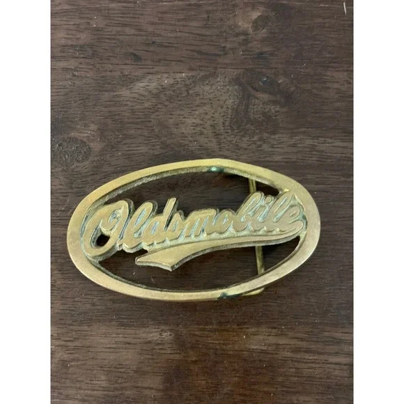 Vintage Oldsmobile Belt Buckle Solid Brass Oval Script Logo Automotive‎ 590