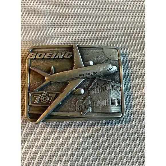 BELT BUCKLE BOEING 767 Airplane Jet Vintage 1982 Siskiyou buckle made in the USA