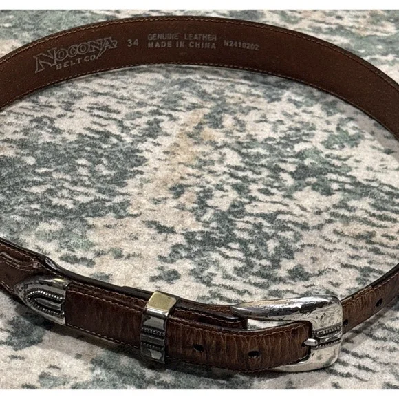 Nocona style N2410202 belt Size 34 Ostrich Print