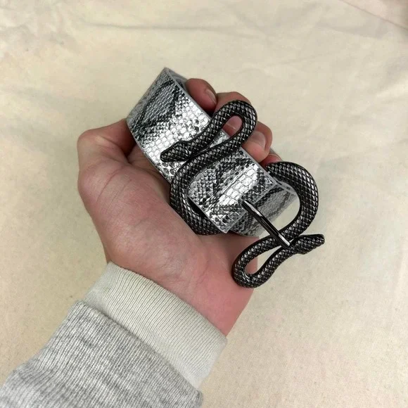 Vintage style gray snake skin western grunge boho belt gray and silver