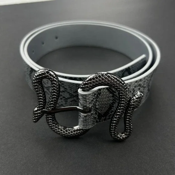 Vintage style gray snake skin western grunge boho belt gray and silver