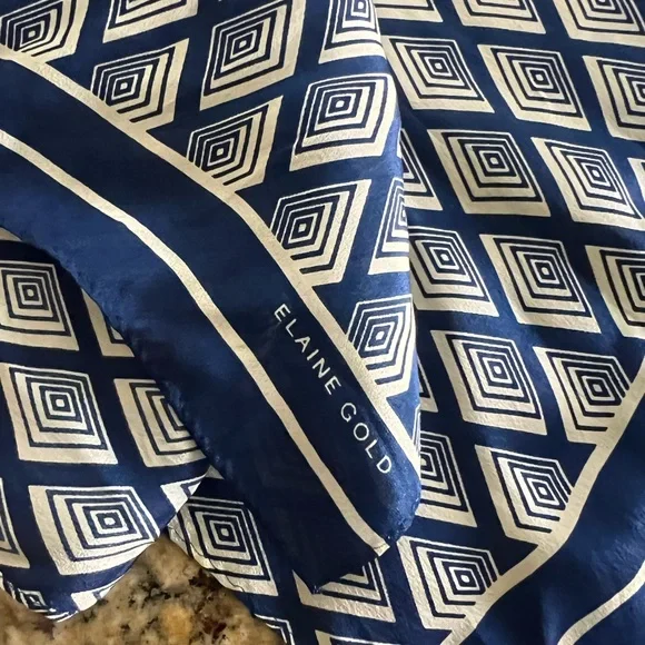 ELAINE GOLD Navy Blue Diamond‎ Scarf