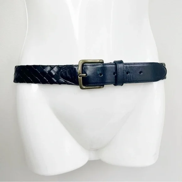 Or is Black Leather Belt Size Small