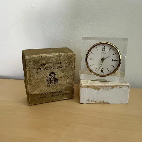 Vintage Seth Thomas Solitaire No 0787 Lucite Alarm Clock w Box As Is Not Wrkng