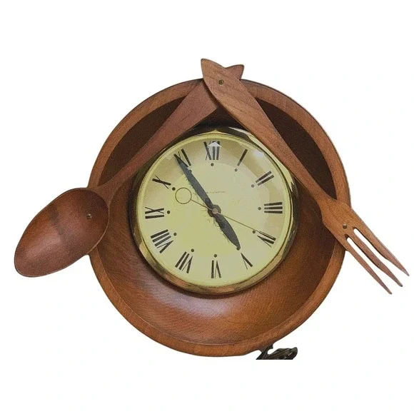 Wood SPOON, FORK, BOWL Frame KITCHEN Wall CLOCK Tested MCM Era Electric USA Made