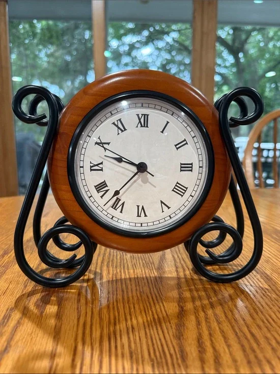 Classic Brown Wood & Black Metal Table Clock - Home Wall Decor