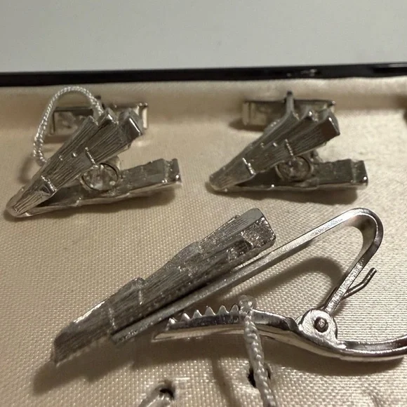 Vintage Judy Lee Silver Tone Rhinestone Cufflinks & Tie Clip Set in Box