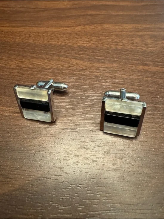 Vintage Men's Silver-Tone Mother-of-Pearl & Black Onyx Stripe Cufflinks