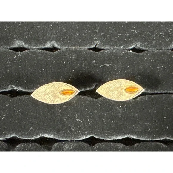 Vintage Gold Tone Marquise Textured Cufflinks with Amber Stone Accents
