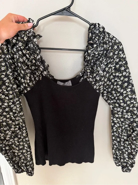 Anthropologie Black Ribbed Top with Black & White Floral Puff Sleeves