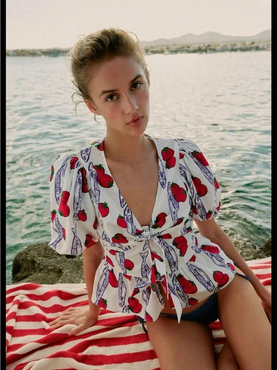 Zara White Puff-Sleeve Tie-Front Blouse with Red Tomato Print