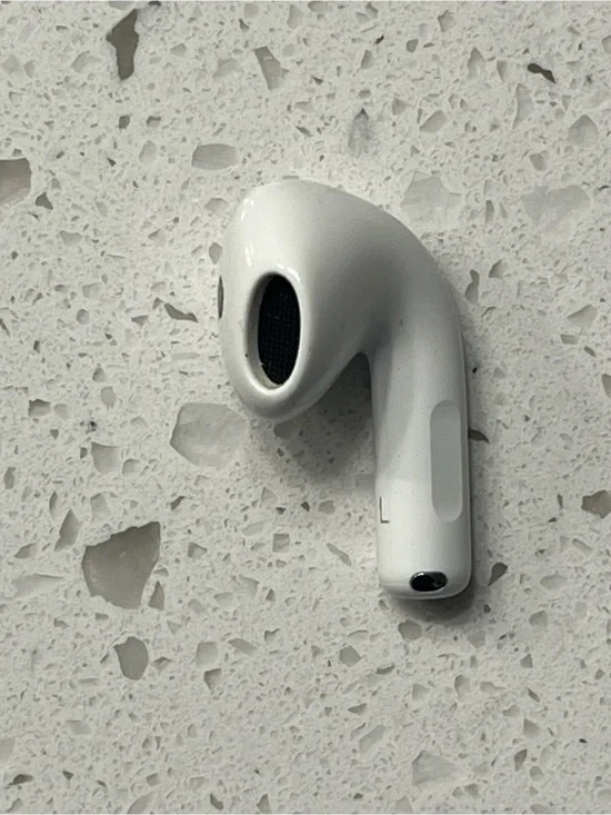 Apple AirPods 4 (4th Gen) ANC A3056 Replacement Earbud Left Side Only