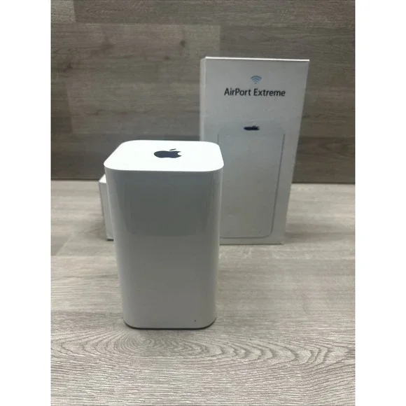 Apple AirPort Extreme Base‎ Station Only 802.11AC MEG918ZP/A Easy Set Up 6th Gen