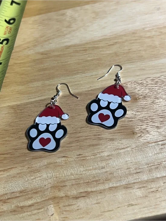 Festive Paw Print Cat Earrings - Red & White Holiday Design E155