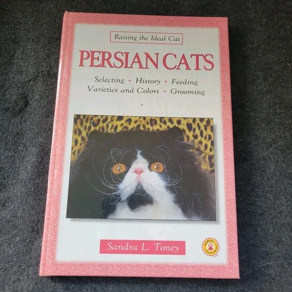 Persian‎ Cats Hardcover Sandra L. Toney