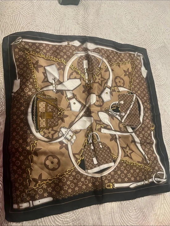 Brown Printed Women's Fashion Scarf with Chain & Bag Motif