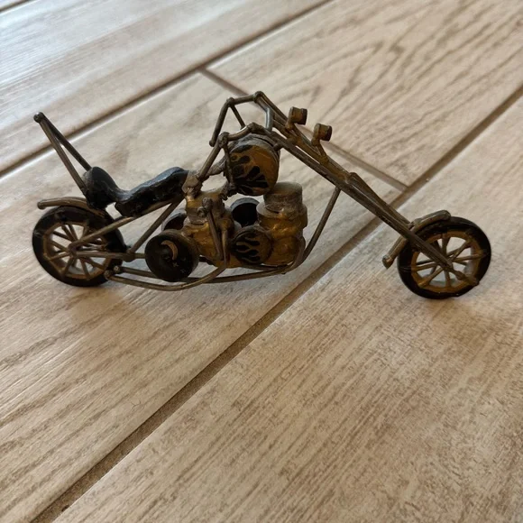 Scrap Metal Motorcycle Sculpture Steel Bike Nuts Nails‎ Bolts Chopper Harley Art